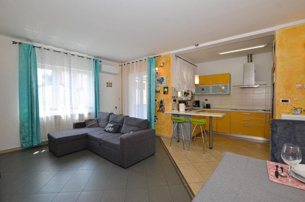 Noemi & Ana Apartment Rovinj Exterior photo