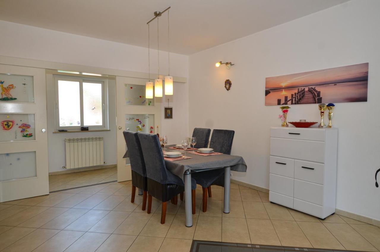 Noemi & Ana Apartment Rovinj Exterior photo
