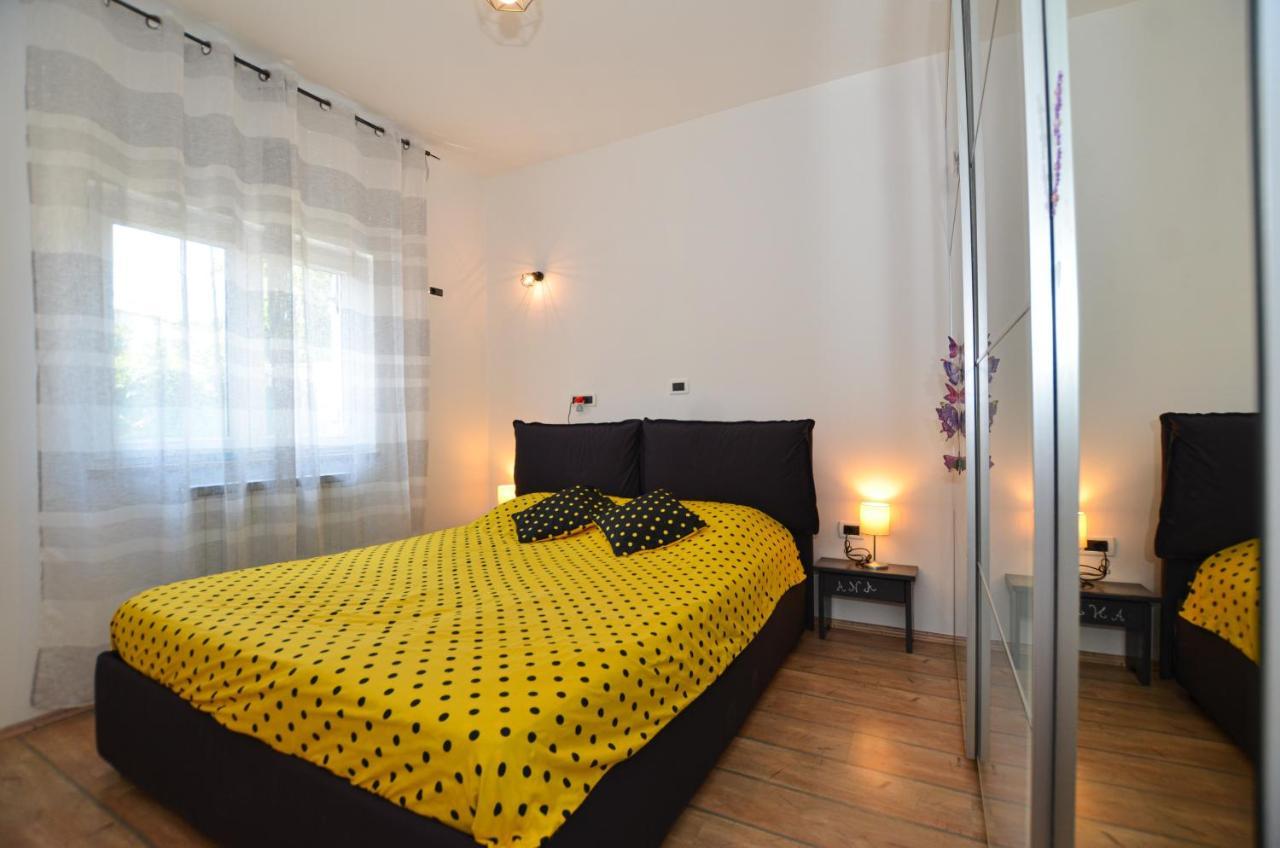Noemi & Ana Apartment Rovinj Exterior photo